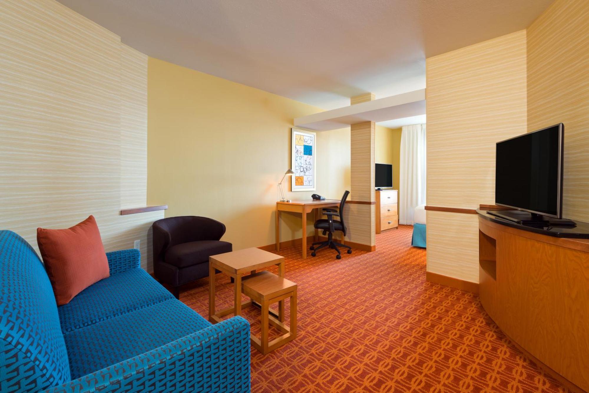 Fairfield Inn & Suites Louisville Downtown Екстериор снимка