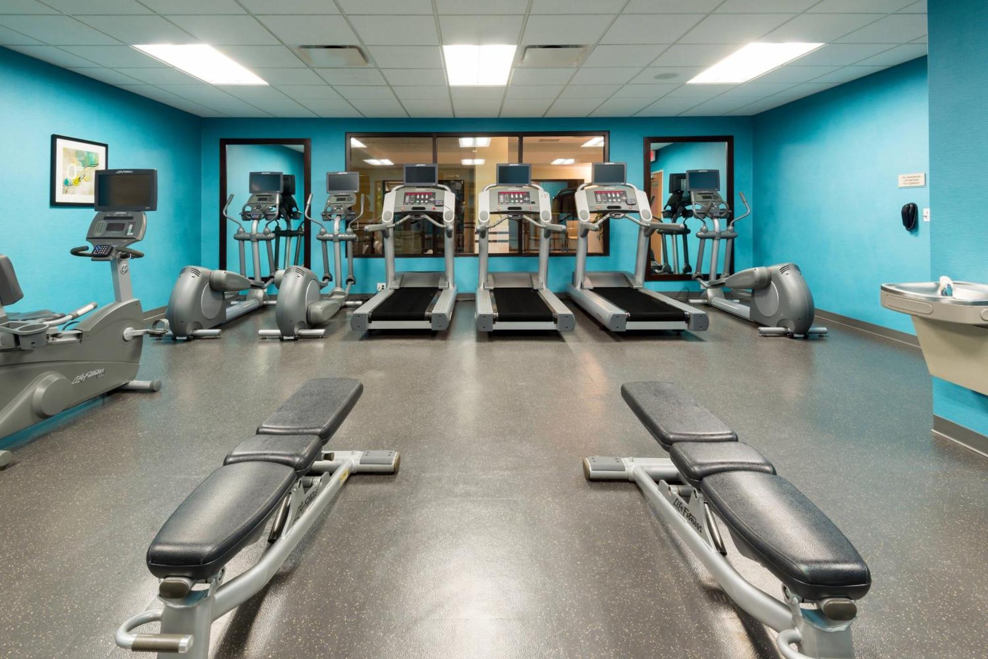Fairfield Inn & Suites Louisville Downtown Екстериор снимка