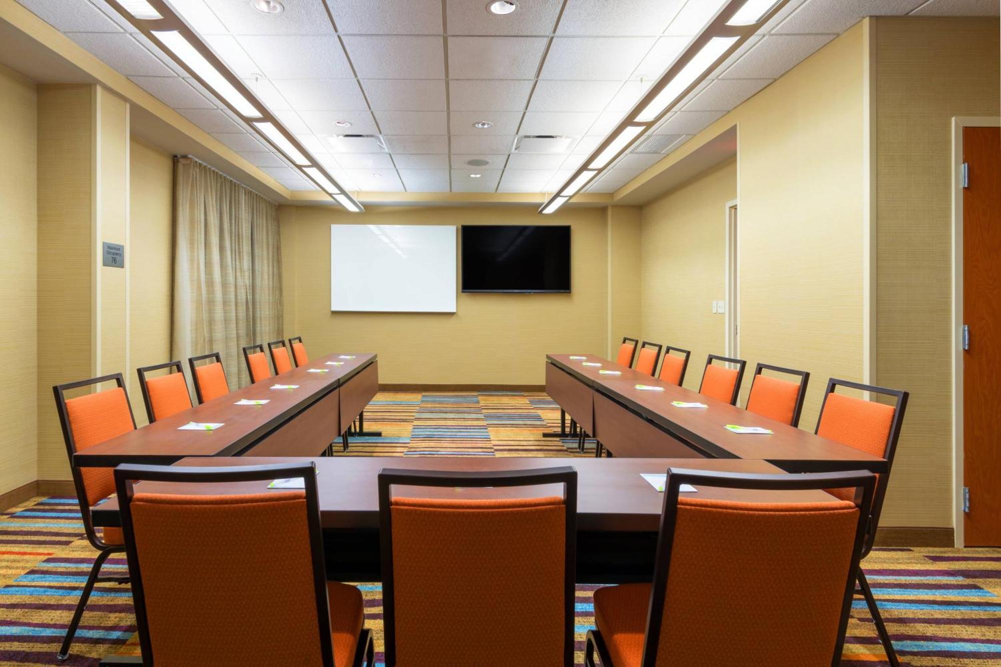 Fairfield Inn & Suites Louisville Downtown Екстериор снимка