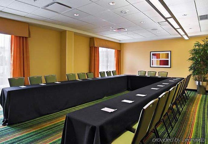 Fairfield Inn & Suites Louisville Downtown Екстериор снимка