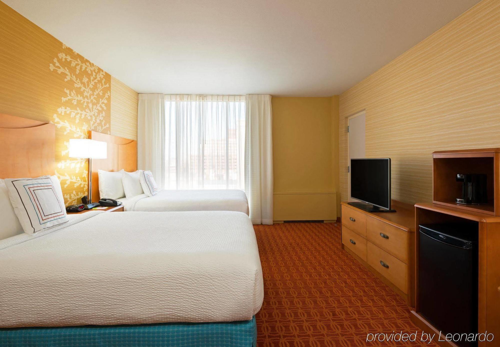 Fairfield Inn & Suites Louisville Downtown Екстериор снимка