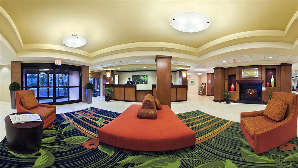 Fairfield Inn & Suites Louisville Downtown Екстериор снимка